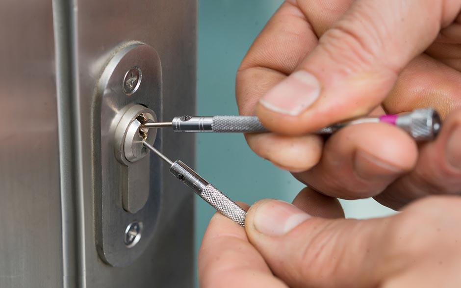 rapidité serrurier ouverture de porte Livry-Gargan